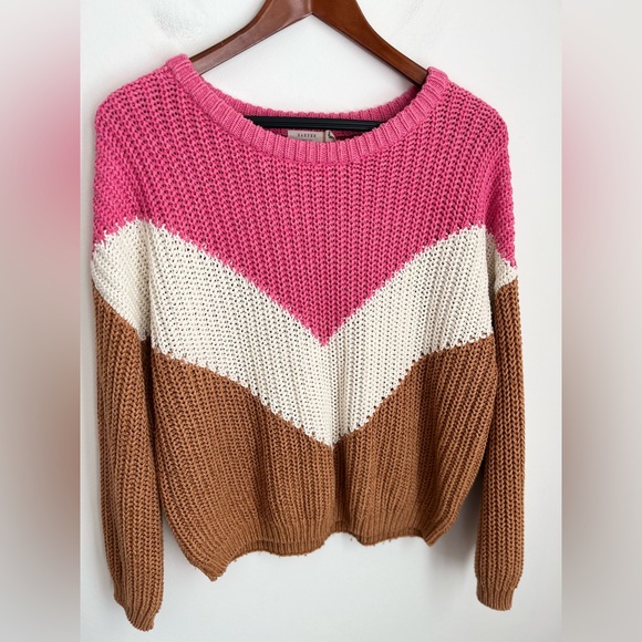 Harper Heritage Chevron Sweater (S) - Picture 5 of 10
